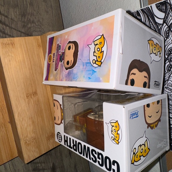 Funko Pop Disney Beauty and the Beast Ultimate Princess Belle & Cogsworth Set - Picture 6 of 6